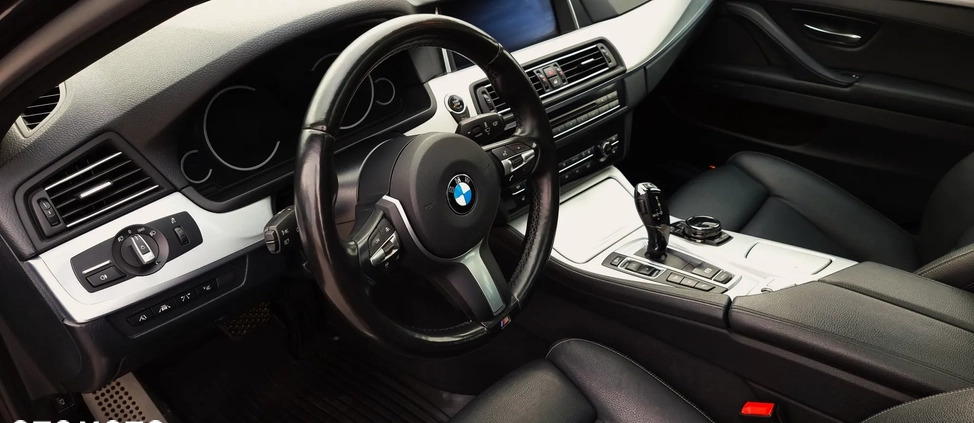 BMW Seria 5 cena 69900 przebieg: 338000, rok produkcji 2016 z Kielce małe 742